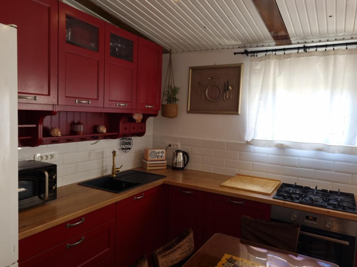 Appartamento Delmar Komiža Esterno foto