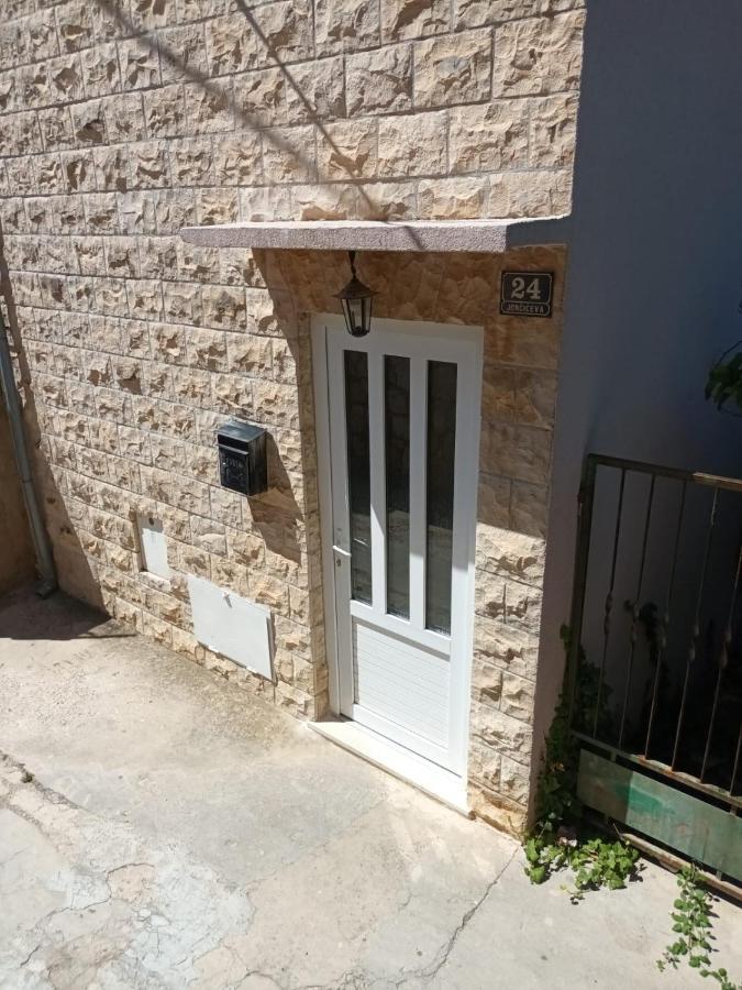 Appartamento Delmar Komiža Esterno foto